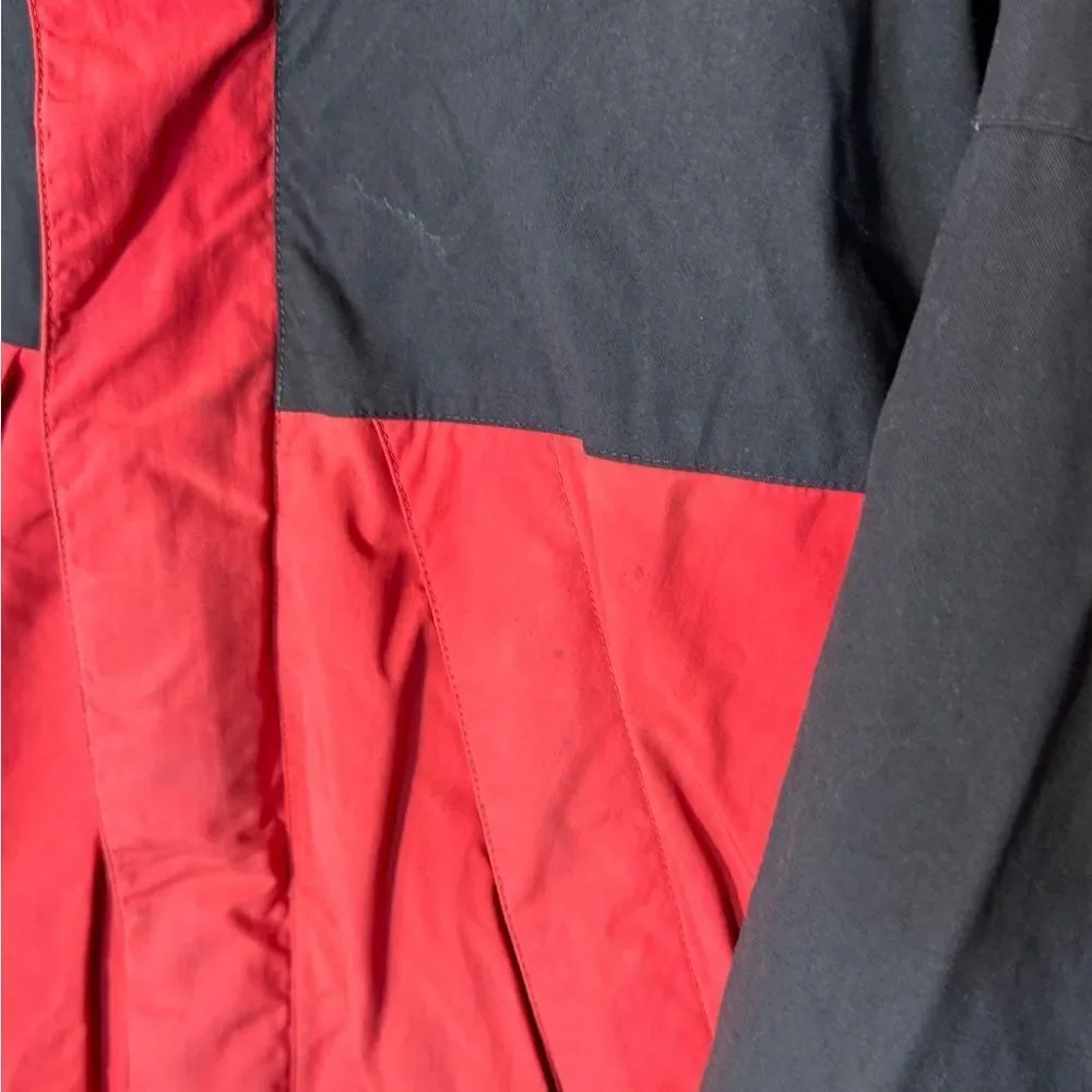 Vintage The North Face Men's Bold Red and Black Ski Jacket